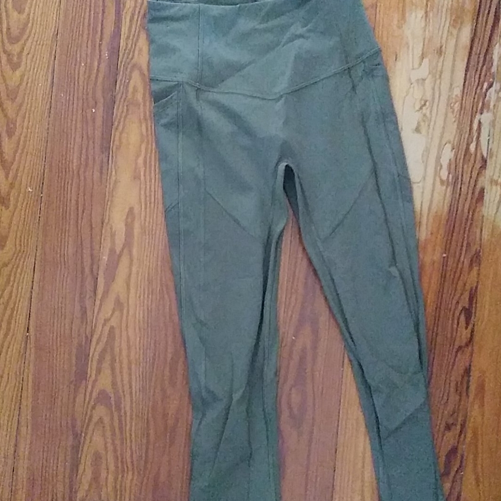 Lululemon Active Pants Size 4